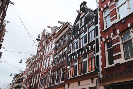 Kleine winkel aan een Amsterdamse gracht
